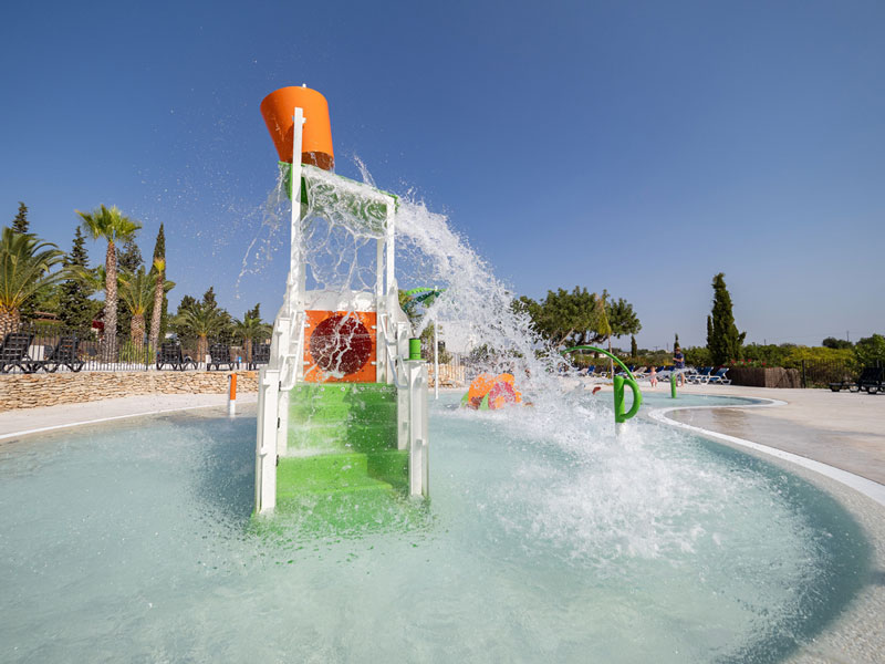 camping con piscina para niños en españa